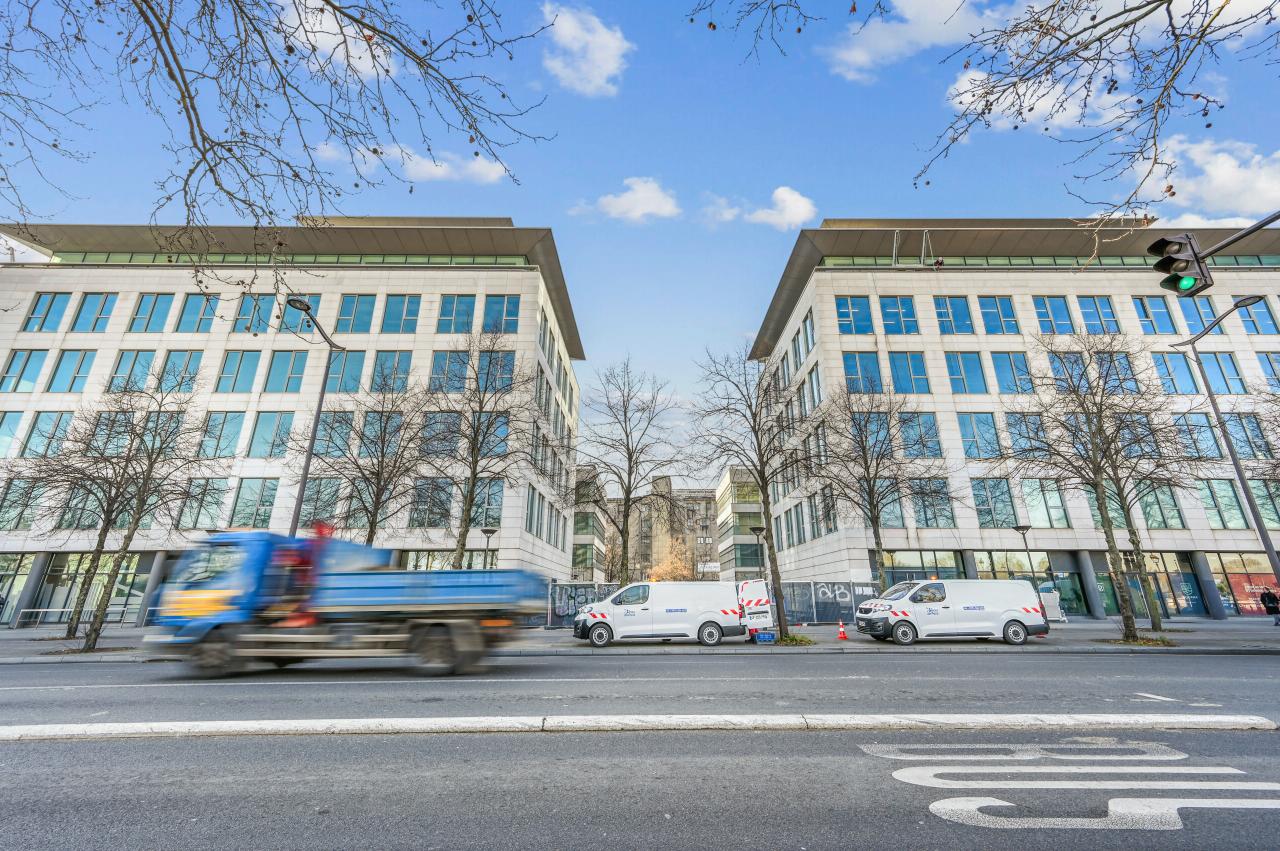 Bureau Paris 20183m² Location bureau Paris OLBUR2103644 5